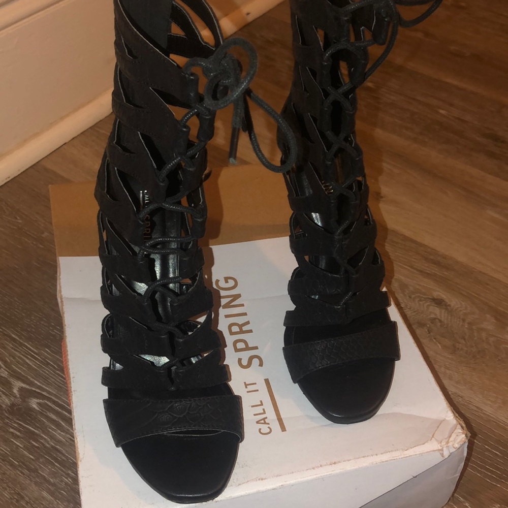 Black lace up heels
